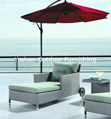 Sillón de ratan para exteriores