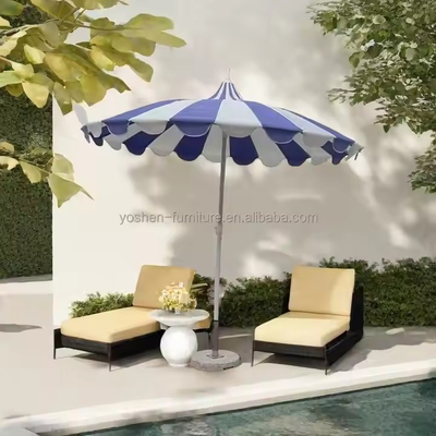 8.5 FT Pagoda de acero inoxidable en forma de mercado Parasoles de fibra de vidrio Ribas de la pagoda Paraguas de patio comercial