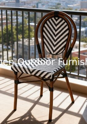 Muebles de exterior de ratán Todo tiempo Silla de jardín de ratán Silla de restaurante francesa Muebles de exterior de época en blanco y negro