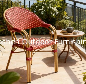 Estancia de borgoña rojo francés Bistro sillas de puerta al aire libre sillas de brazo de patio francés parisino para restaurante