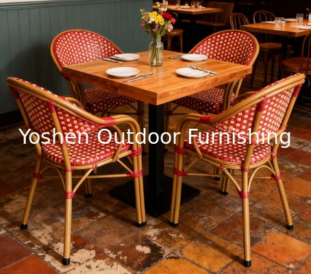 Estancia de borgoña rojo francés Bistro sillas de puerta al aire libre sillas de brazo de patio francés parisino para restaurante