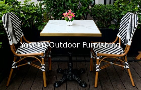 Silla de Bistro Francesa de Ratan de Aluminio de Bambú Cuadro Pintado Flechas de cebra con rayas Blanco Negro Silla de Exterior