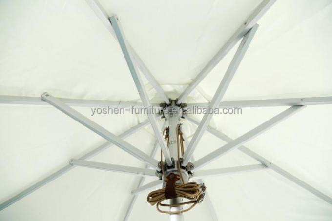 Resort Comercial Jardín de la playa Dos capas de mesa redonda al aire libre sombrillas blancas sombrillas Restaurante sombrilla 2