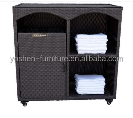 Accesorios para piscina: Gabinete de almacenamiento de ratán, carrito de mimbre para toallas junto a la piscina 14